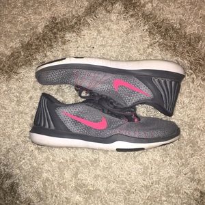 Nike women’s runners